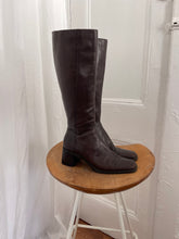 Load image into Gallery viewer, DEEP CHOCOLATE LEATHER BOOT (7.5)