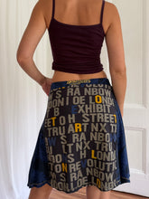 Load image into Gallery viewer, DESIGUAL MIDI SKIRT (S/M)
