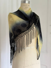 Load image into Gallery viewer, SEASTAR SHAWL (OS)