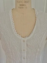 Load image into Gallery viewer, COTTON LACE BLOUSE (see description)