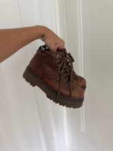 Load image into Gallery viewer, PLATFORM BROWN BOOT (7)