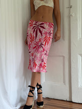 Load image into Gallery viewer, DIANE VON FURSTENBURG WEED SILK SKIRT (M)