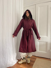 Load image into Gallery viewer, DEEP RED GLIMMER COAT (14P)