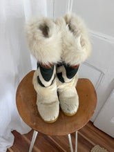 Load image into Gallery viewer, ASPEN FUR BOOT (7)