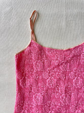 Load image into Gallery viewer, Y2K BUBBLEGUM LACE TANK (M)