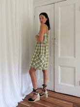 Load image into Gallery viewer, COTTON PLAID POCKET DRESS (L)