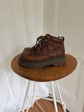 Load image into Gallery viewer, PLATFORM BROWN BOOT (7)