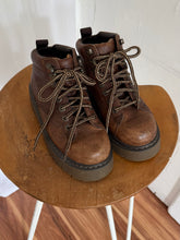 Load image into Gallery viewer, PLATFORM BROWN BOOT (7)