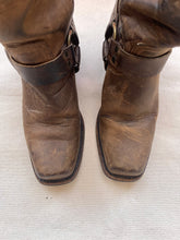 Load image into Gallery viewer, BROWN FRYE BOOT (8)